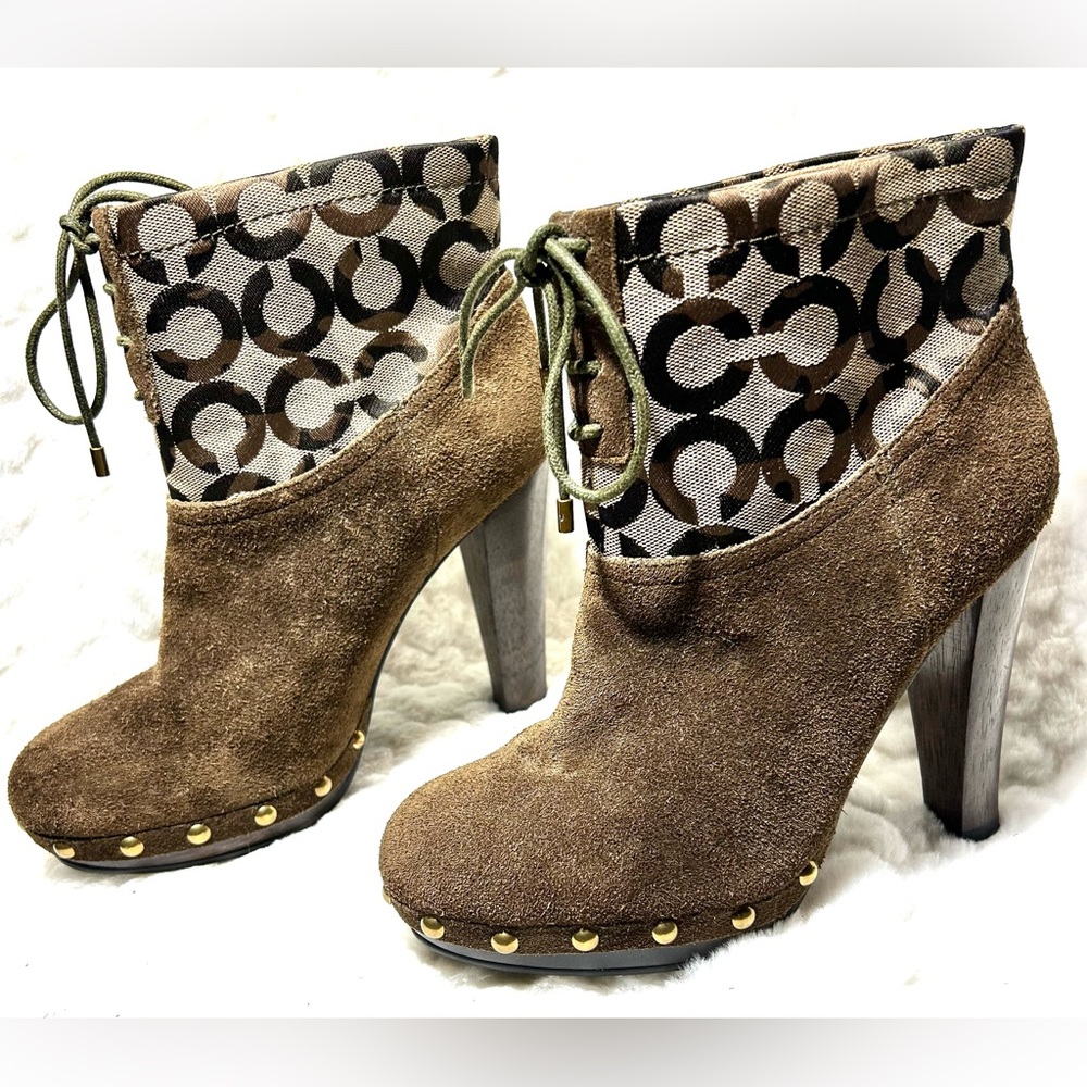Coach Brown Suede Gold Studded Heel Ankle Boots size 7B